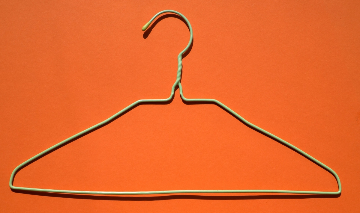 Clothes hanger